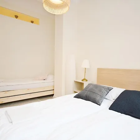 Harmonious Garden Apartment Victus In Sopot For 7 Guests By Noclegi Renters-2